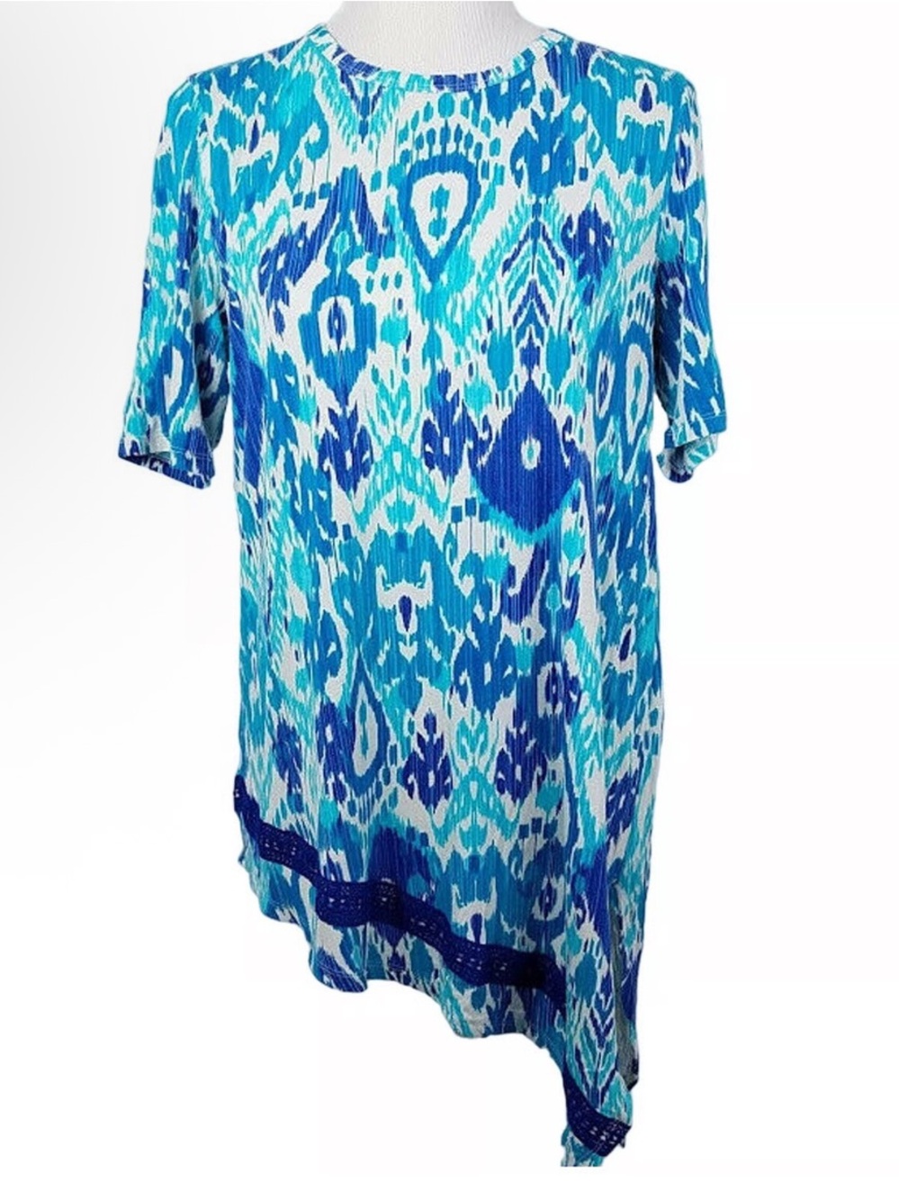46. Chico's Teal & Navy Patterned Short Sleeve Top